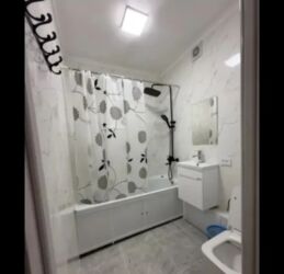 снять комнату на долгий срок: 1 бөлмө, Менчик ээси, Чогуу жашоосу жок, Жарым -жартылай эмереги бар