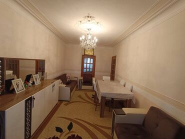 Köhnə tikili: Bakı, Bakıxanov qəs., 3 otaqlı, Köhnə tikili, 85 kv. m — 3