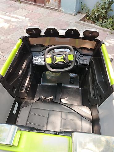 Uşaq üçün elektrik maşınları: Uşaq elektro-avtomobili – 4x4 off-road jeep stili - Güclü 4x4 təkərli — 5