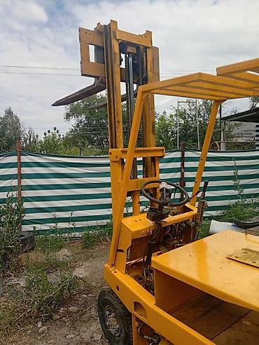 uni 260b: Погрузчик, Колесный, Вилочный — 4