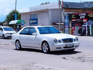 Mercedes-Benz: Mercedes-Benz E-Class: 2002 г., 3.2 л, Автомат, Бензин, Седан