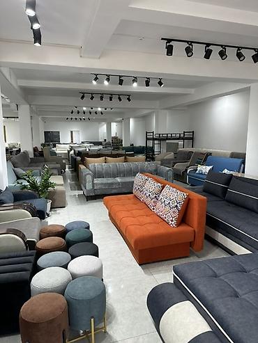 sofa: Прямой тканевый диван с тремя большими подушками - Тип: трехместный — 5