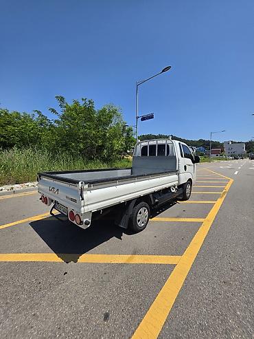 volvo 500: Kia Bongo III (новый логотип Kia) — компактный бортовой грузовик — 4
