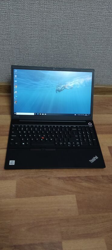 lenovo p1: Intel Core i5, 8 GB, 15.6 "