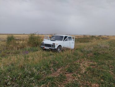 ВАЗ (ЛАДА) 4x4 Niva: 1989 г., 1.6 л, Механика, Бензин, Жол тандабас