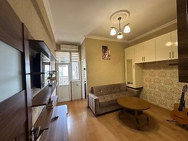 Qonaq otağı dəstləri: Divan — 1
