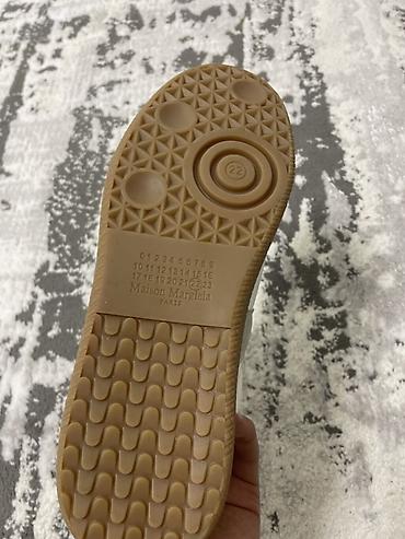 италия 39: Мужские кроссовки, 40, Maison Martin Margiela, Новый, цвет - Белый — 4