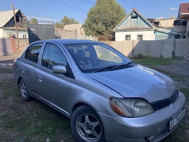 Toyota: Toyota Platz: 2000 г., 1.5 л, Автомат, Бензин, Седан