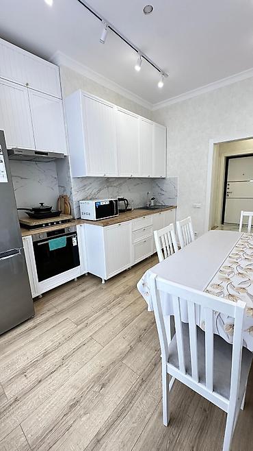 Продажа квартир: 3 комнаты, 102 м², Элитка, 4 этаж, Дизайнерский ремонт — 2