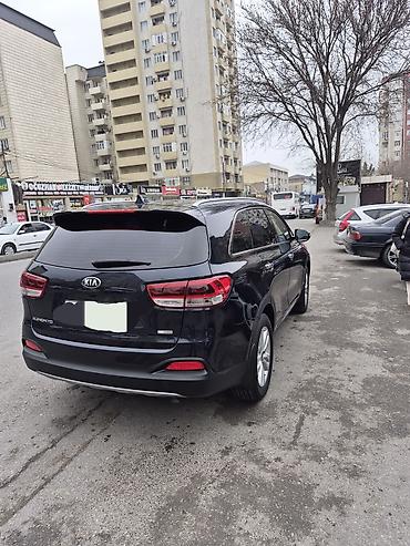 Kia: Kia Sorento – geniş və rahat krossover Xüsusiyyətlər və təchizat: - — 14