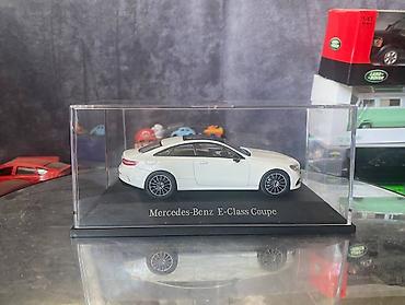 Avtomobil modelləri: Коллекционная модель Mercedes-Benz E-class W213 Coupe white 2017 — 24