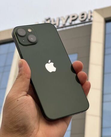 Apple iPhone: IPhone 13, Б/у, 128 ГБ, Защитное стекло, Чехол