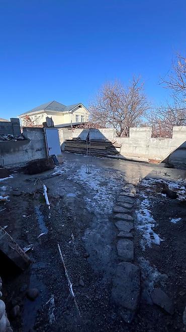 Продажа коттеджей и домов: Дом с участком 5 соток, Чон-Арык. Г образный - На участке залит — 3