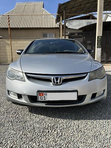 small car: Honda Civic: 2006 г., 1.8 л, Бензин, Седан — 3