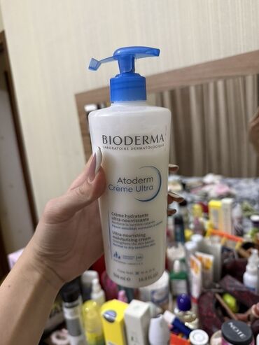 бальзамы лосьоны после бритья: Üz kremi, Bioderma, Həssas dəri üçün, 500 ml, Ünvandan götürmə, Pulsuz çatdırılma, Ödənişli çatdırılma