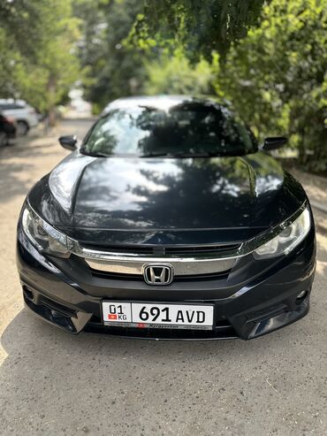 продажные машины: Honda Civic: 2017 г., 2 л, Вариатор, Бензин, Седан