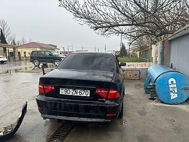 ford focus hatchback: Iran Khodro Samand: 1.8 l | 2007 il Sedan — 2