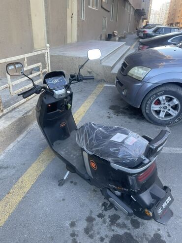 Mopedlər,skuterlər: 2024 il — 9