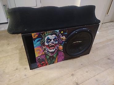 kalonkalar mahni: Avtomobil audio sistemi – tam komplekt Tərkib: - Subwoofer qutusu — 2