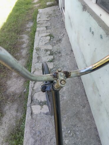 Şəhər velosipedləri: Kənd tipli velosiped. Qiyməti 80 manat deyirəm real alıcıya endirim — 11