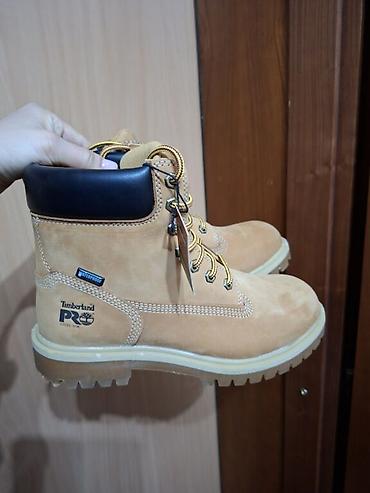 тимберленды женские: Ботинки, 37.5, Timberland, Новый, цвет - Бежевый, Платная доставка — 2