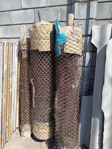 купить проволоку для сетки рабицы: Chain link fences, Без покрытия, Roll, Длина: 11 м., Высота: 1,5m, Б/у