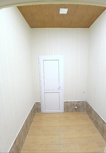 daş vallar: Xətai rayonu Baku Busun yaxınlıgında Polad Həşimov küçəsində 6 kürsüdə — 2