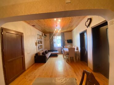 Köhnə tikili: Satılır: Geniş və işıqlı mənzil/interyer - Açıq planlı zal və yemək — 3