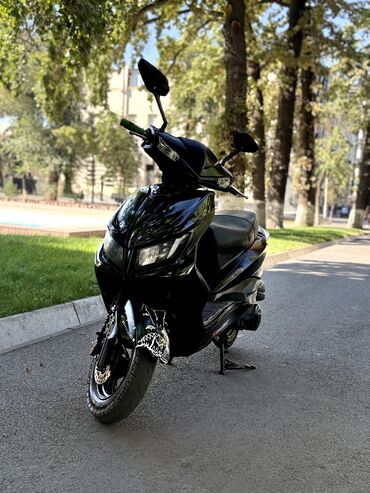 электро мопеты: M8, 150 куб. см, Бензин, Б/у
