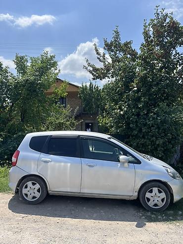 mazda 7: Honda Fit: 2003 г., 1.3 л, Вариатор, Бензин, Хэтчбэк — 2