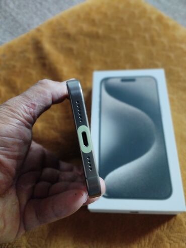 Apple iPhone: Apple iPhone iPhone 15 Pro Max, 256 GB, Natural Titanium — 8