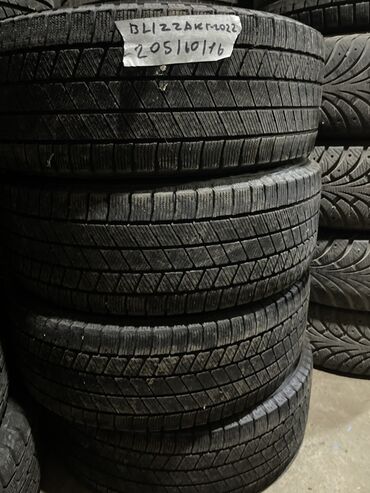 куплю автошины: Шины 205 / 60 / R 16, Зима, Б/у, Комплект, Легковые, Япония, Bridgestone