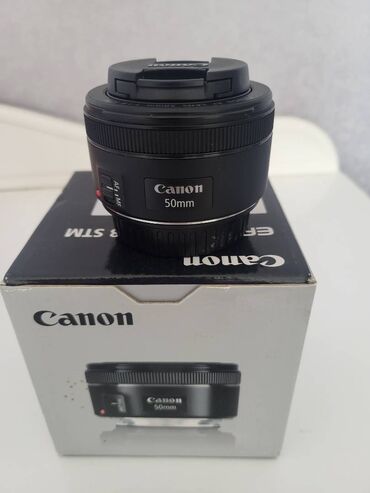 canon eos 2000d: Canon EF 50mm f/1.8 STM . Az işlənib. Tam işlək vəziyyətdədir. Real