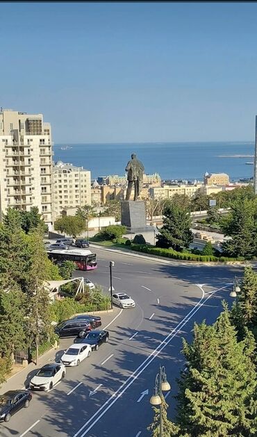 Yeni tikili: Yasamal, 4 otaqlı, Yeni tikili, m. İçərişəhər, 204 kv. m -da lalafo.az — 1 Yeni tikili: Yasamal, 4 otaqlı, Yeni tikili, m. İçərişəhər, 204 kv. m — 1