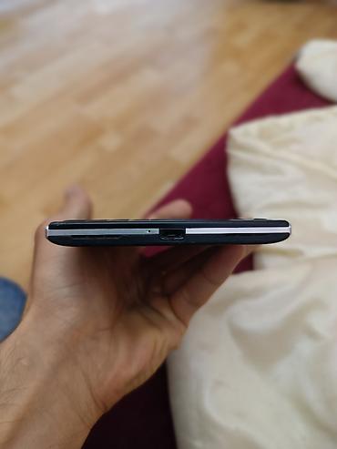 knopka: Blackberry Passport, 32 ГБ, цвет - Черный, Кнопочный, Сенсорный — 7