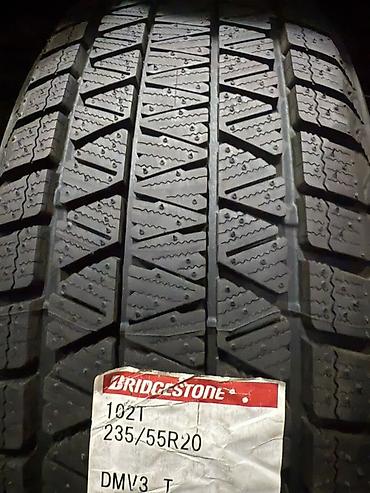 Шины 235 / 55 / R 20, Зима, Новый, Комплект, Внедорожные (АТ/МТ), Япония, Bridgestone