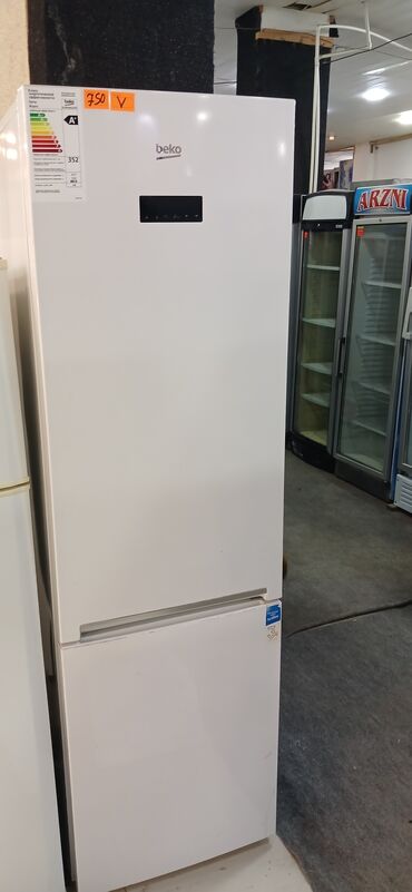 Техника для приготовления еды: 2 двери Beko Холодильник Продажа, цвет - Белый