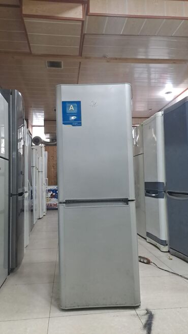 Soyuducular: İşlənmiş 2 qapılı Soyuducu Satılır