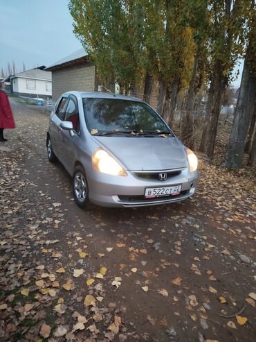 ключ от хонды: Honda Fit: 2002 г., 1.3 л, Вариатор, Бензин