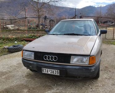 Audi: Audi 80: 1.6 l | 1988 year Limousine