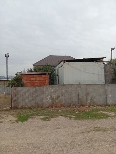 Konteynerlər: SATILIR: KONTEYNER METAL KARKAZLI 12x3/3 OTAQLI, 4 TEREFİ DAŞ YUNU İLƏ — 8