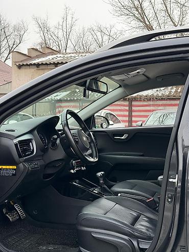 Kia: Kia Stonic: 2019 г., 1.4 л, Автомат, Бензин, Хэтчбэк — 8