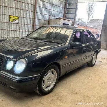 фура рено т: Mercedes-Benz : 1998 г., 2 л, Механика, Бензин, Седан