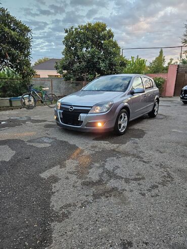 Opel: Opel Astra H – universal kuzov - Kuzov: universal (station wagon) — 9