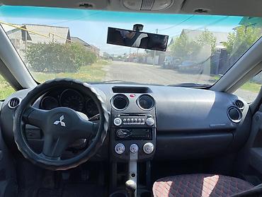 android avto: Mitsubishi Colt: 2006 г., Механика, Бензин, Хэтчбэк — 6