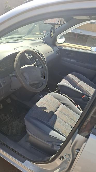 тайота в: Toyota Picnic: 2003 г., 2 л, Механика, Газ — 7