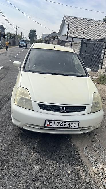 сиденья стрим: Honda Stream: 2002 г., 2 л, Автомат, Газ, Минивэн — 1