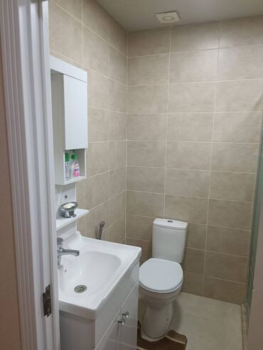 Uzunmüddətli kirayə mənzillər: 28 may metrosunun yaxınlığında yerləşən 17 mərtəbəli binanın 6-cı — 2