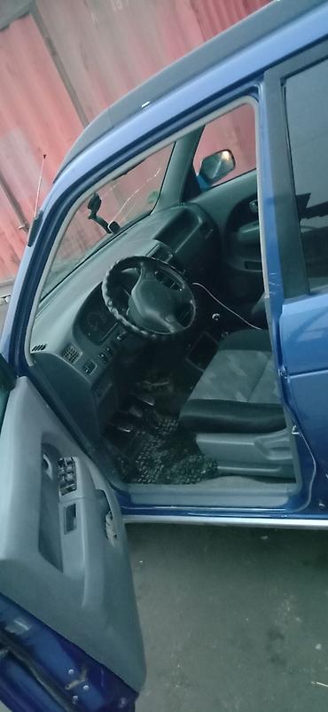 Daihatsu: Daihatsu Charade: 2000 г., 1.6 л, Механика, Бензин, Минивэн — 7