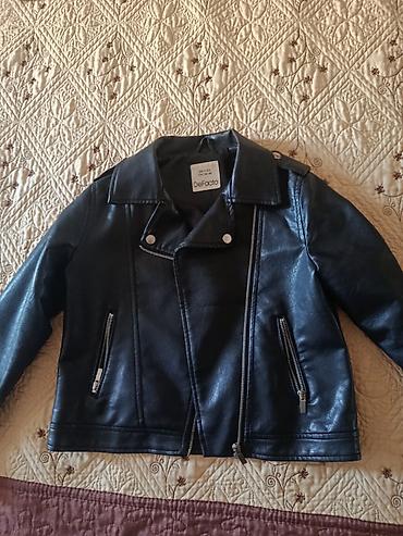 Kurtkalar: DeFacto uşaq üçün dəri effektli qara biker gödəkçə - Ölçü: 9-10 yaş — 3
